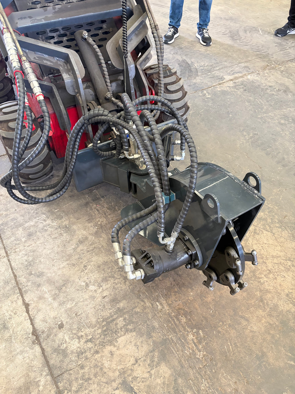 Mini Skid Swing Head Stump Grinder