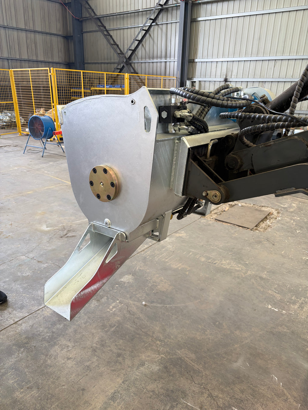 Mini Skid Cement Mixing Bucket