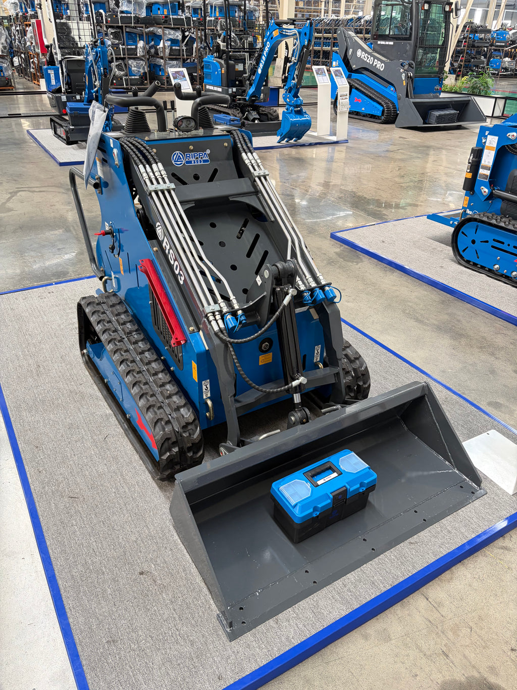 Rippa RS03 Mini Skid Steer