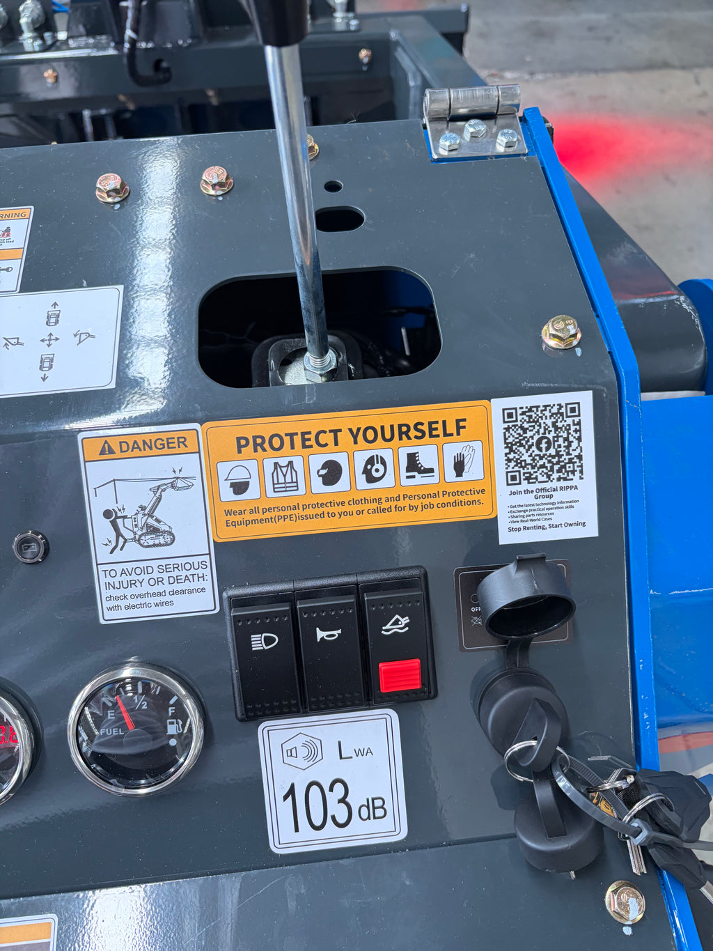 Rippa RS04 Mini Skid Steer