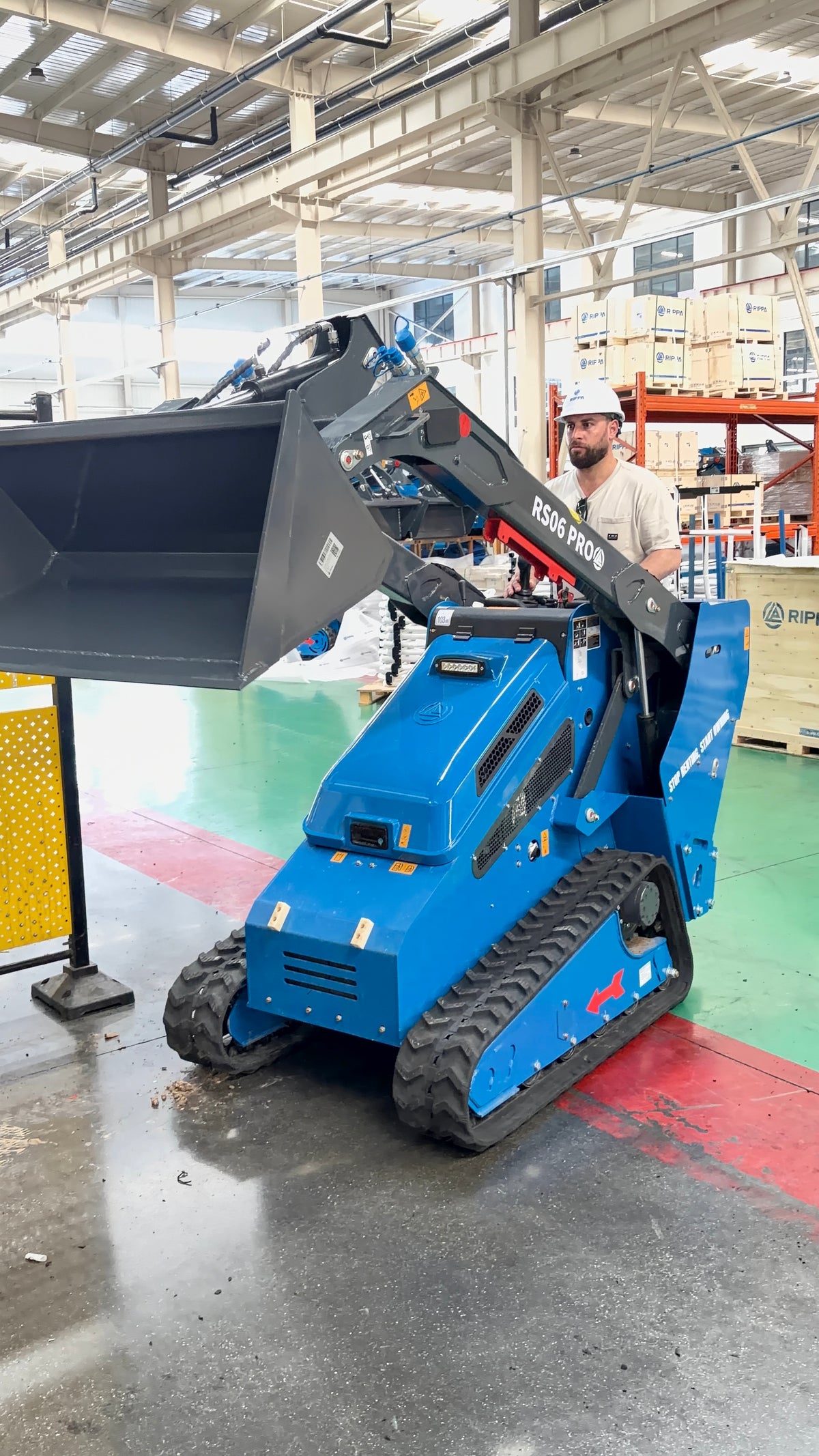RS06 Pro Mini Skid Steer